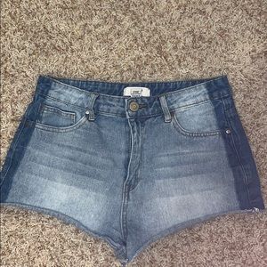 Shorts with blue strips on the side